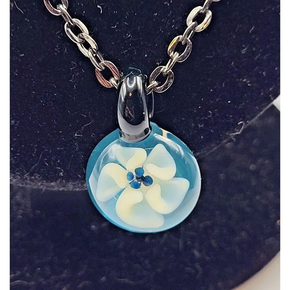 Blown Glass Flower Pendant Choker Necklace 19in